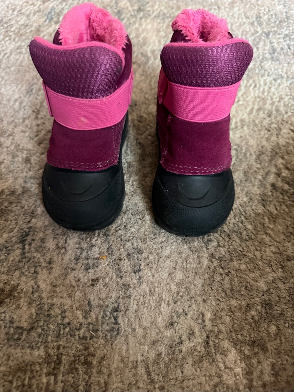 The North Face Kids Pink Fleece-Lined Winter Snow Boots